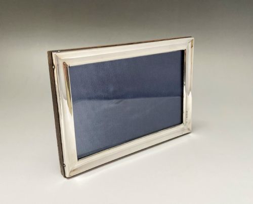 A Fine Landscape/portrait Silver Photo Frame