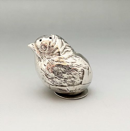 A Novelty Sampson Morden Chester Silver Hatching Chick Pepper