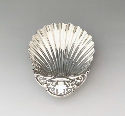 A Superb Edwardian Chester Silver Butter Shell