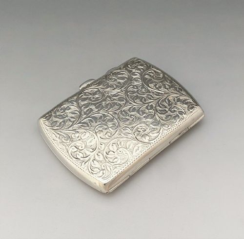 fig 1. A handsome early George V silver cigarette case
