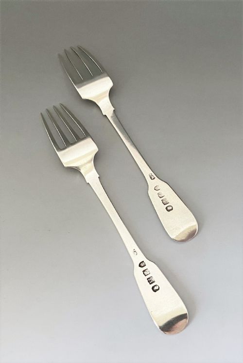 fig 1. A rare pair of George IV Irish silver oyster forks