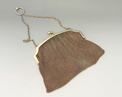 fig 1. A superb silver gilt chain link cocktail purse