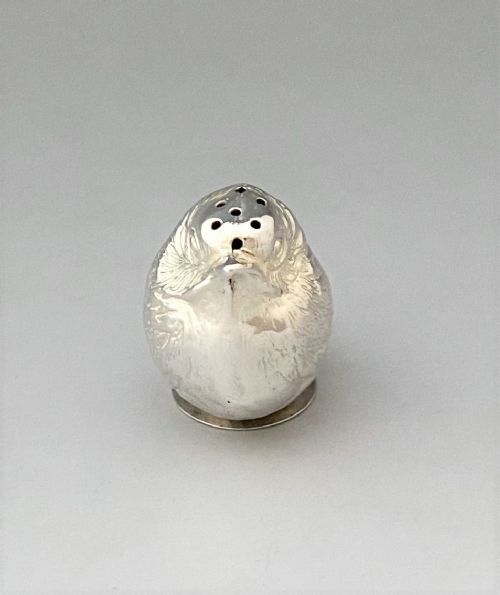 fig 1. A Sampson Morden Chester Silver Chick Pepperette