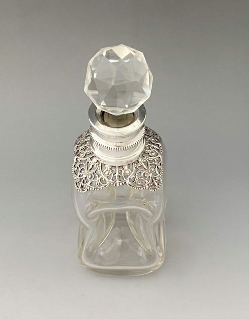 fig 1. A gorgeous Victorian small silver mounted glug glug decanter