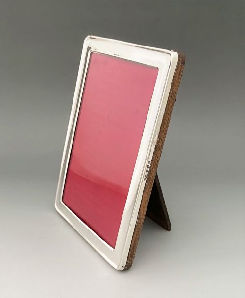 fig 1. A lovely George V silver photo frame