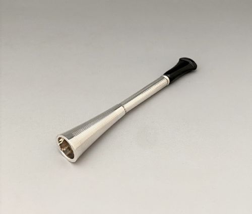fig 1. A stylish and elegant vintage silver cheroot holder