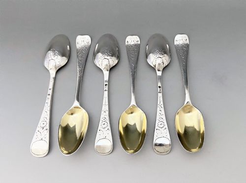 A Superb Set of 6 Mid 18th Century Silver Gilt Teaspoons