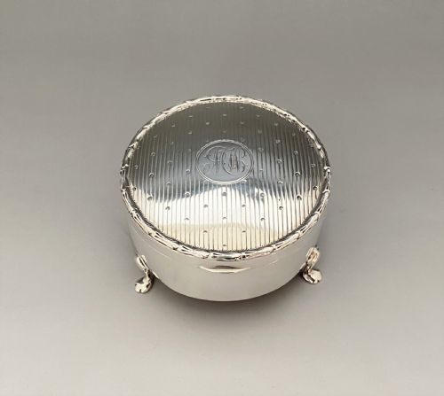 An Attractive Chester Silver Trinket/cuff Links Box