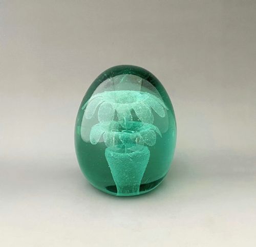 A Gorgeous Victorian Glass Dump/paperweight