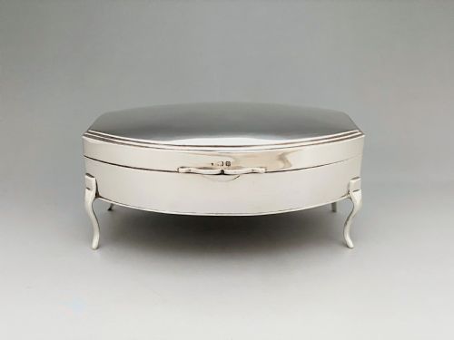 fig 1. A stylish and elegant silver jewel box/ trinket box