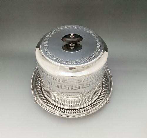 fig 1. A fabulous Victorian silver plated biscuit box/ barrel