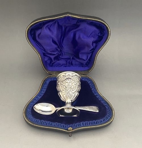 A Wonderful Victorian Boxed Silver Egg Cup & Spoon
