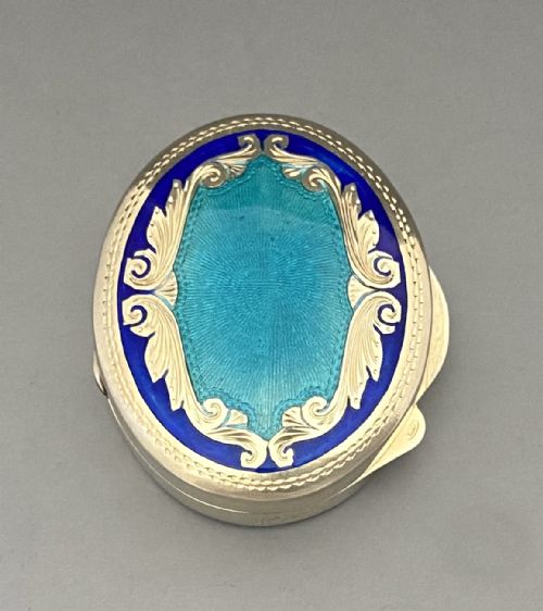 fig 2. An exquisite Italian silver gilt & enamel pill box