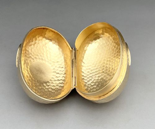 A FABULOUS EDWARDIAN SILVER GILT SNUFF TOBACCO BOX - ADDITIONAL PHOTO 6