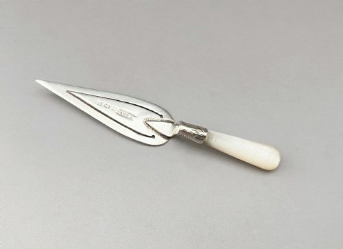 A Late Victorian Novelty Silver Trowel Bookmark