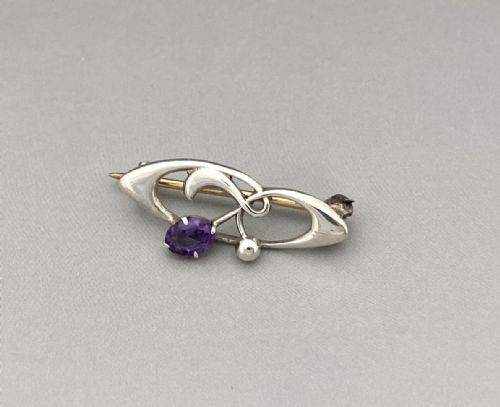 fig 1. A gorgeous Charles Horner silver & Amethyst brooch