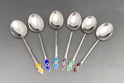 fig 1. A lovely boxed set of 6 silver & enamel teaspoons