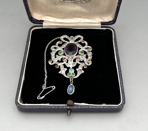 fig 1. A gorgeous French silver brooch
