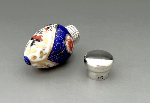 fig 1. An exquisite silver mounted Imari pattern scent bottle