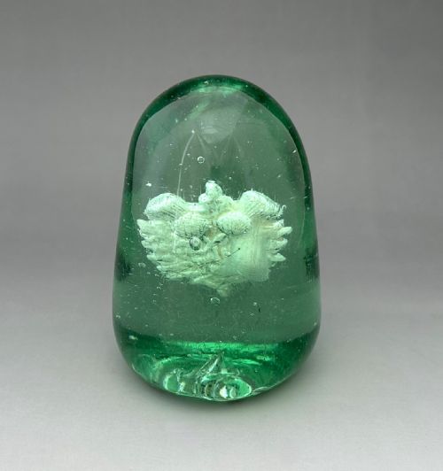 A RARE VICTORIAN GLASS DUMP WITH THISTLE SULPHIDE - ADDITIONAL PHOTO 4