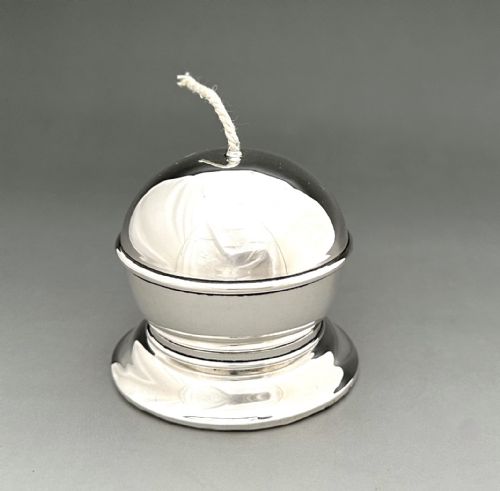fig 1. An excellent Edwardian silver string box