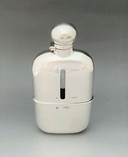 fig 1. A large handsome Edwardian silver & glass hip flask