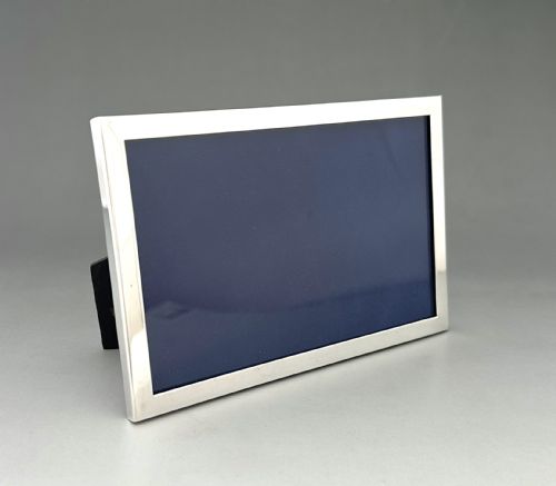 A Useful Silver Landscape/portrait Silver Photo Frame