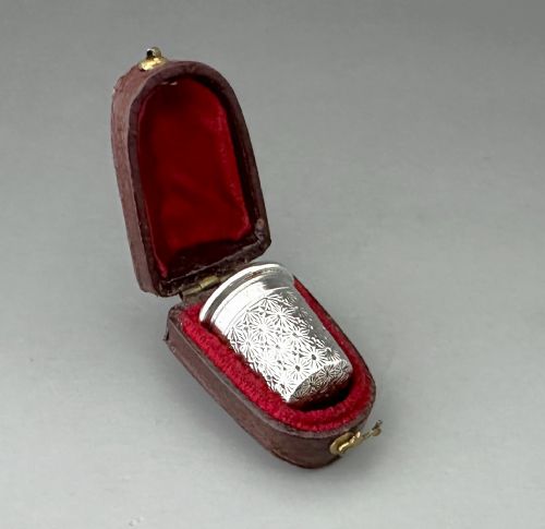 A Collectable Cased Silver Thimble by Charles Horner
