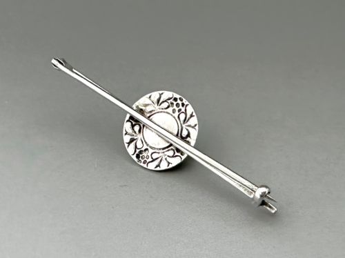 fig 1. An attractive silver and Amazonite bar brooch