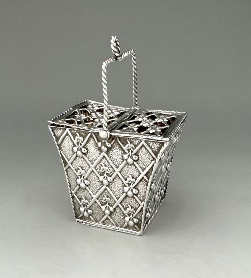 AN EXQUISITE VICTORIAN SILVER POTPOURRI BASKET - ADDITIONAL PHOTO 1