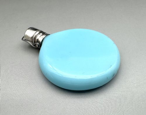 A VICTORIAN SILVER BLUE OPALINE GLASS SCENT BOTTLE - ADDITIONAL PHOTO 4