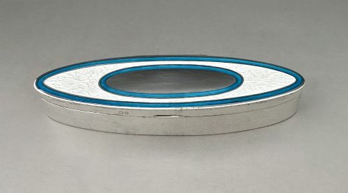 A STUNNING BICOLOUR ENAMEL SILVER SMALL TRINKET BOX - ADDITIONAL PHOTO 1