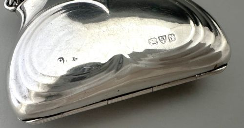A STYLISH GEORGE V CHESTER SILVER COCKTAIL PURSE - ADDITIONAL PHOTO 8