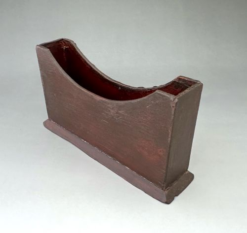 A CHARMING EDWARDIAN SILVER MOUNTED LETTER HOLDER - ADDITIONAL PHOTO 4