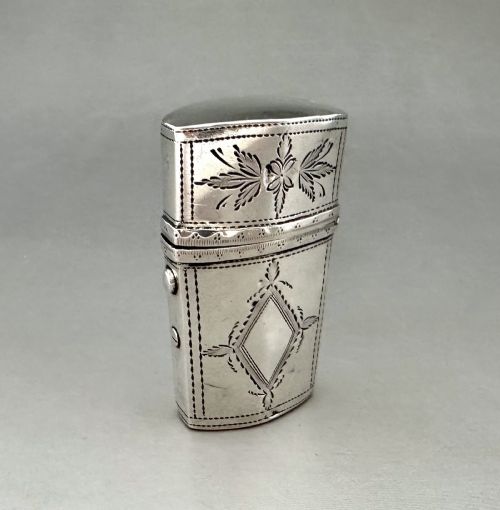 A GORGEOUS GEORGIAN SILVER CASED SCENT BOTTLE - ADDITIONAL PHOTO 2