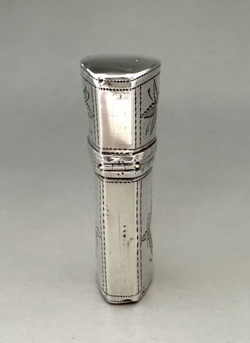 A GORGEOUS GEORGIAN SILVER CASED SCENT BOTTLE - ADDITIONAL PHOTO 3