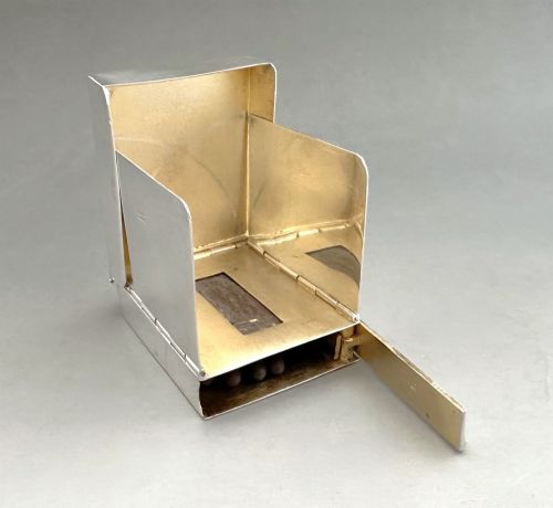 A Superb George V Silver Vesta Case