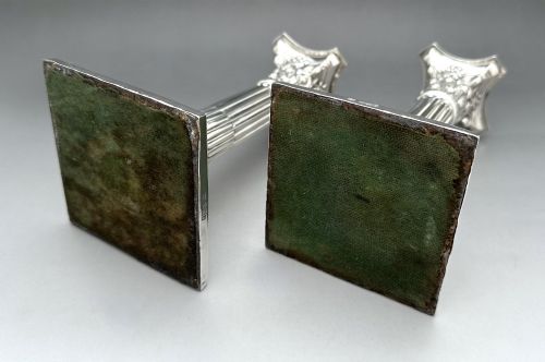A WONDERFUL PAIR OF VICTORIAN SILVER CORINTHIAN COLUMN CANDLESTICKS - ADDITIONAL PHOTO 6