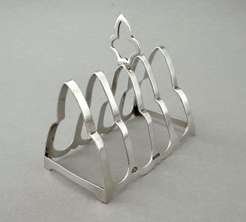 An Attractive Four Slice Silver Toast Rack
