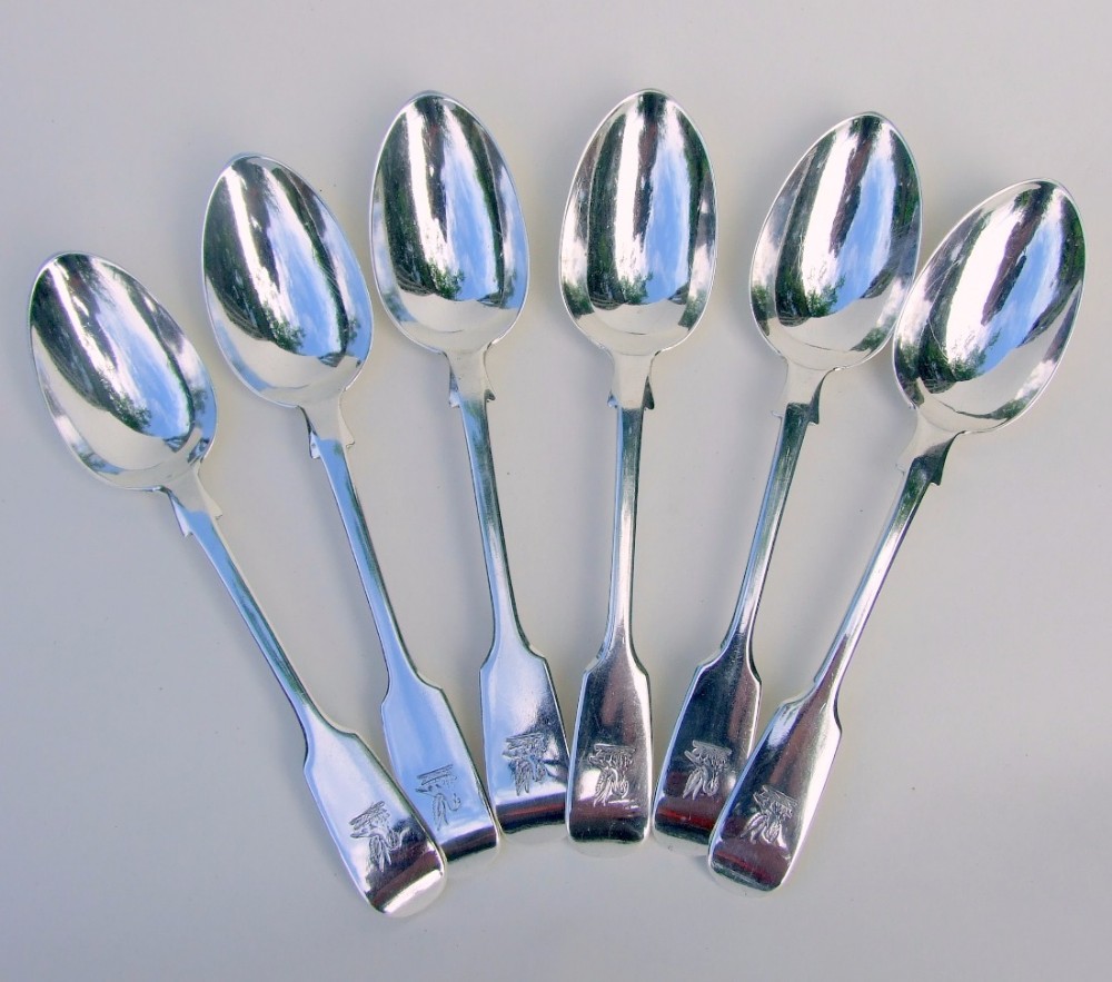 A fine set of six Victorian silver dessert spoons.