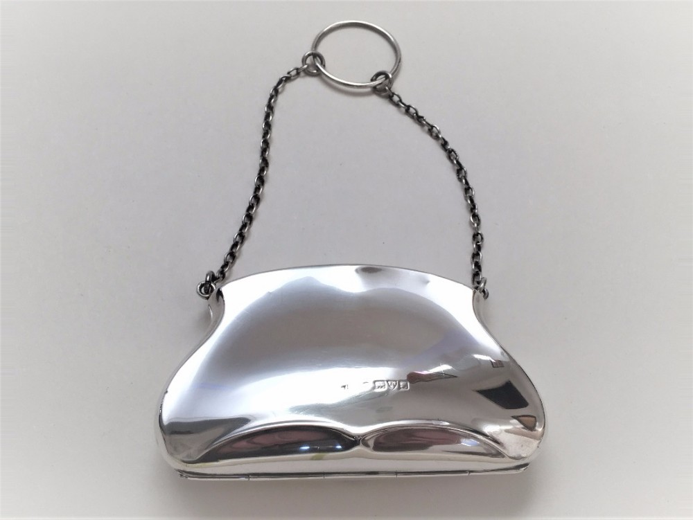 A gorgeous Chester silver purse.