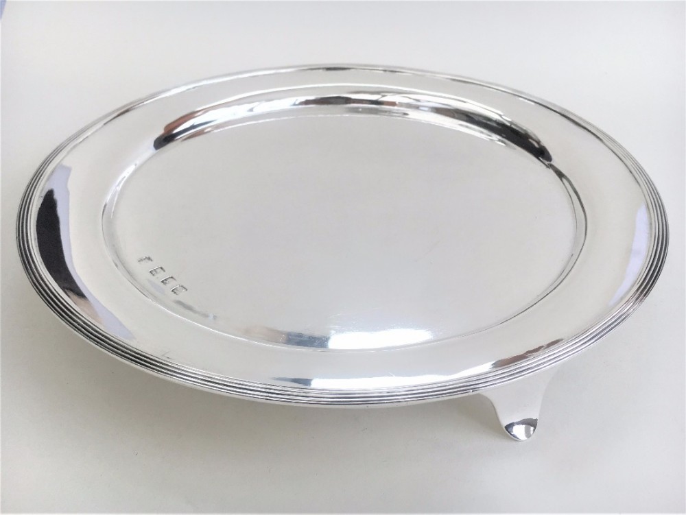 A MAGNIFICENT George V Glasgow silver salver.