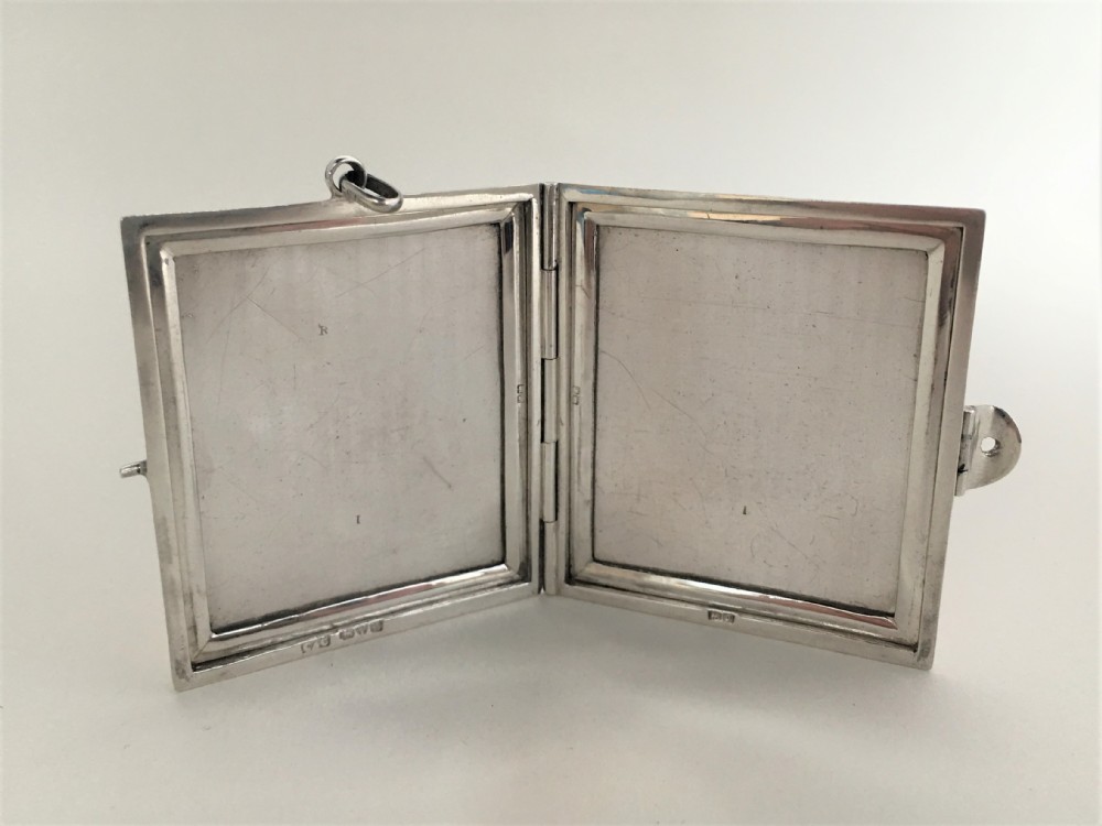 A George V pocket SILVER PHOTO FRAME