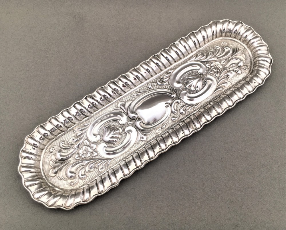 A charming Edwardian silver pen tray or trinket dish.