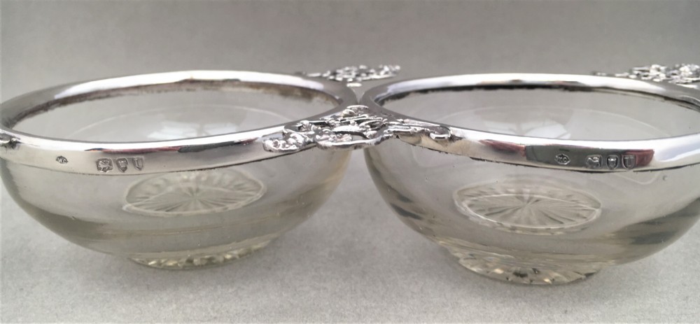 A pair of silver mounted Victorian trinket dishes. View VI