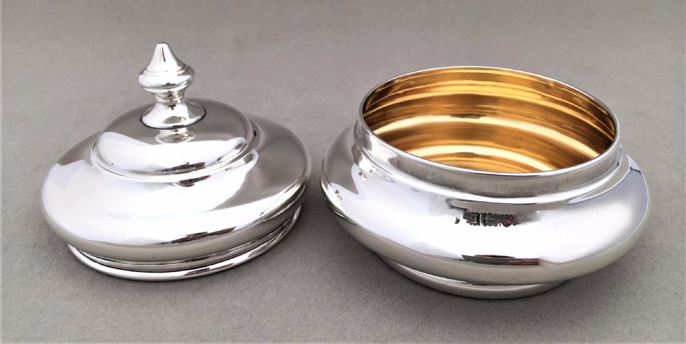 An interesting George V Silver Tea Caddy. View VI