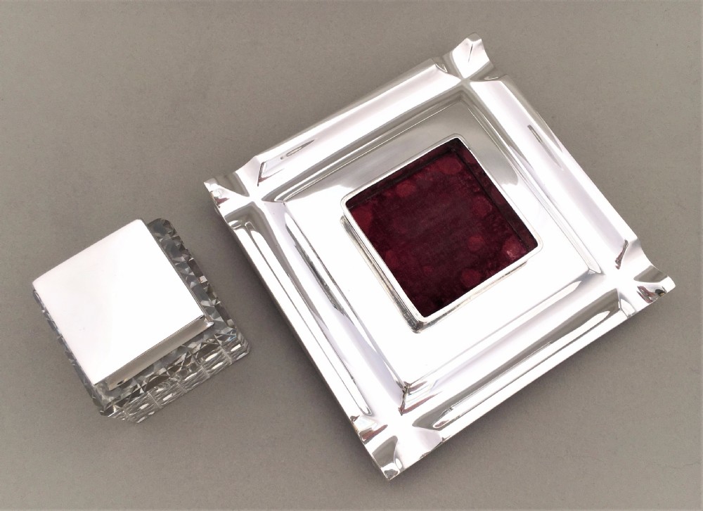 A Stunning Edwardian silver inkwell & Stand by Goldsmiths & Silversmiths. View II