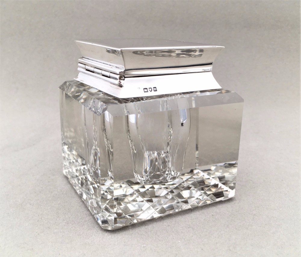 A Stunning Edwardian silver inkwell & Stand by Goldsmiths & Silversmiths. View IX