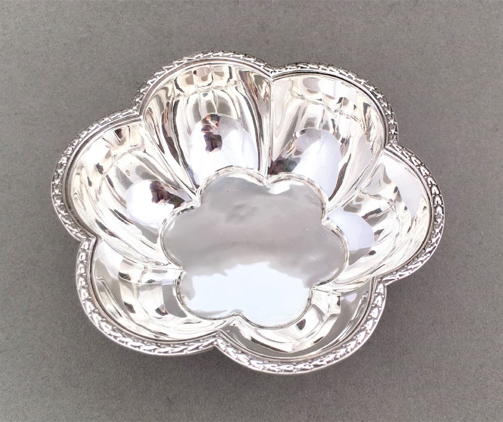 A George V Chester silver bonbon dish View II