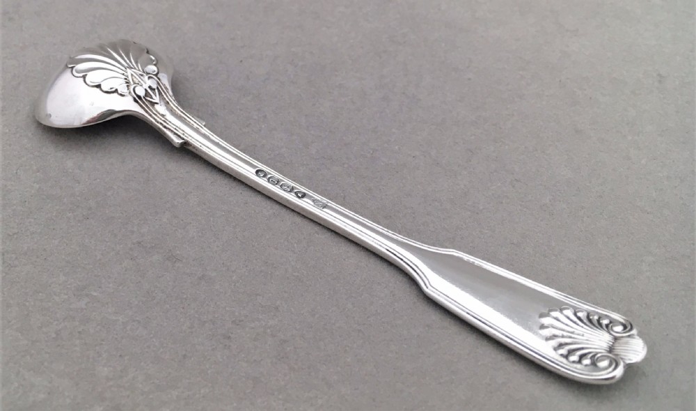 A silver fiddle, thread & shell condiment spoon View III